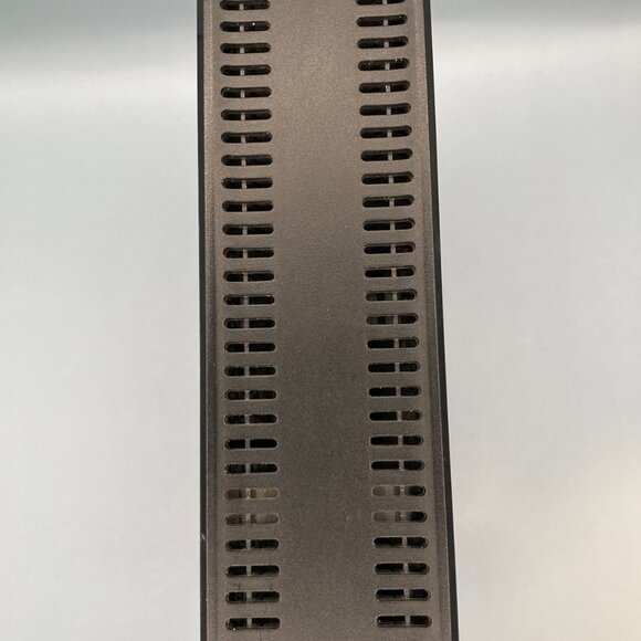 Motorola  8x4 Docsis 3.0 Cable Modem plus N300 Router  Model MG7310 w/Power Cord - Picture 4 of 7